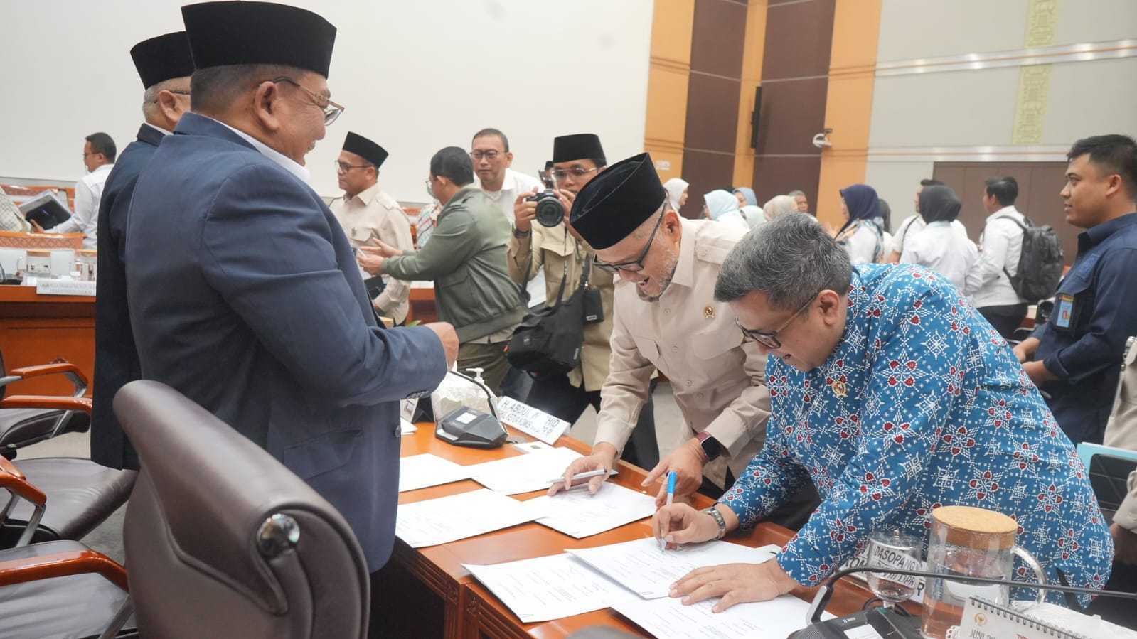Mulai Oktober 2026, Tujuh Kelompok Produk Wajib Bersertifikat Halal di Indonesia Mulai Oktober 2026, Tujuh Kelompok Produk Wajib Bersertifikat Halal di Indonesia