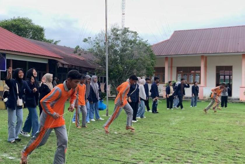 Mahasiswa Polbeng Bengkalis Angkat Permainan Tradisional Melayu sebagai Warisan Budaya Mahasiswa Polbeng Bengkalis Angkat Permainan Tradisional Melayu sebagai Warisan Budaya