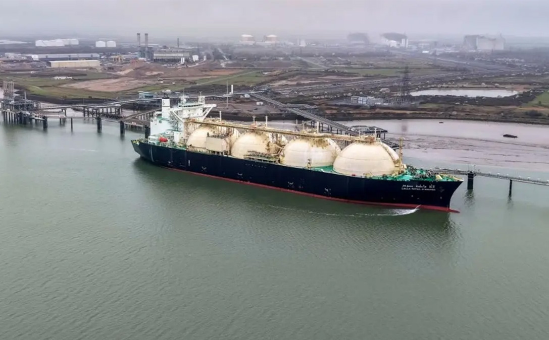 Qatar Mulai Kirim Lagi Kapal LNG Lewati Selat Hormuz, Aktivitas Pelayaran Berangsur Pulih Qatar Mulai Kirim Lagi Kapal LNG Lewati Selat Hormuz, Aktivitas Pelayaran Berangsur Pulih