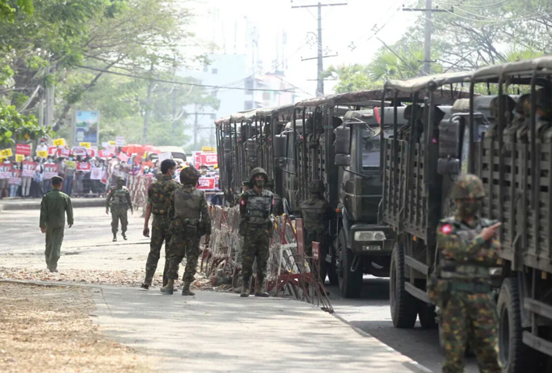 Junta Myanmar Masih Peroleh Pasokan Besar Bahan Bakar Jet Meski Disanksi Barat Junta Myanmar Masih Peroleh Pasokan Besar Bahan Bakar Jet Meski Disanksi Barat
