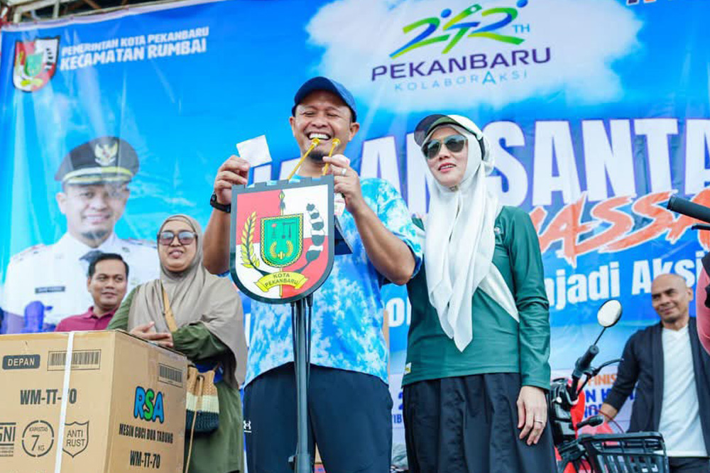 Pemko Pekanbaru Siapkan Penghargaan Kecamatan Terbersih Pemko Pekanbaru Siapkan Penghargaan Kecamatan Terbersih