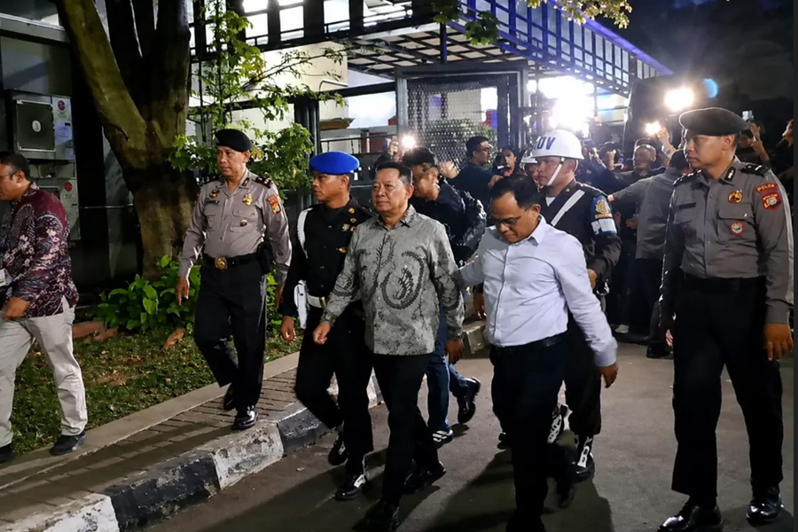 Mantan Jampidsus Febrie Adriansyah Ditahan Kejagung Terkait Dugaan Korupsi dan TPPU