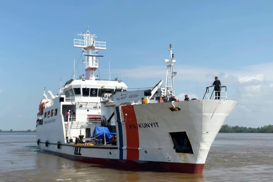 Kemenhub Persiapkan Proses Evakuasi KMP Virgo Transport 8 dari Dasar Laut Kemenhub Persiapkan Proses Evakuasi KMP Virgo Transport 8 dari Dasar Laut