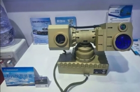 China Perkenalkan Lijian II dan III, Senjata Laser Genggam Anti-Drone yang Bisa Dibawa Ransel